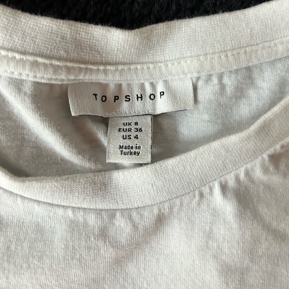 Top Shop cropped white tee with lobster - Picture 4 of 5